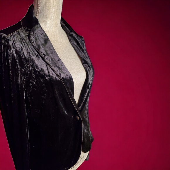 Retro Velvet Blazer - Picture 2 of 3